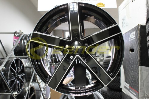 ATS EMOTION czarna+poler nr1.jpg
