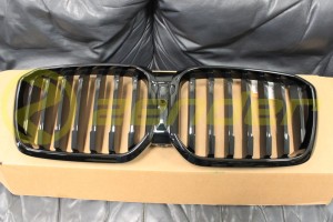 Grill Atrapa Nerki  M-PERFORMANCE OEM BMW X3 G01 BMW X4 G02 czarny z funkcją parkowania