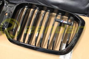 Grill Atrapa Nerki  M-POWER OEM BMW X3 G01 BMW X4 G02 czarny z funkcją parkowania