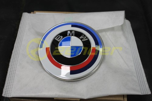 Emblemat BMW 50 Jahre M 51148087193 nr2.jpg