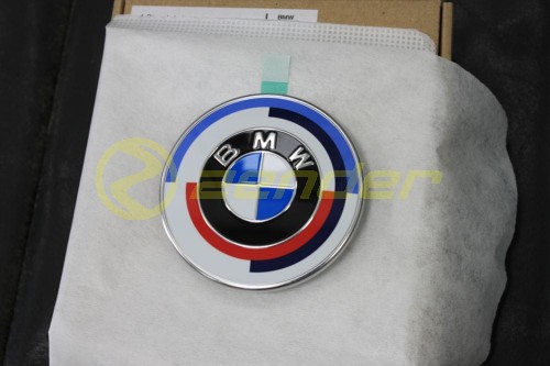 Emblemat BMW 50 Jahre M 51148087196 nr2.jpg