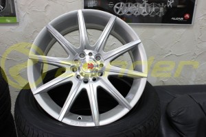 MOMO TEN SPOKE AUDI SEAT SKODA VW 5X112